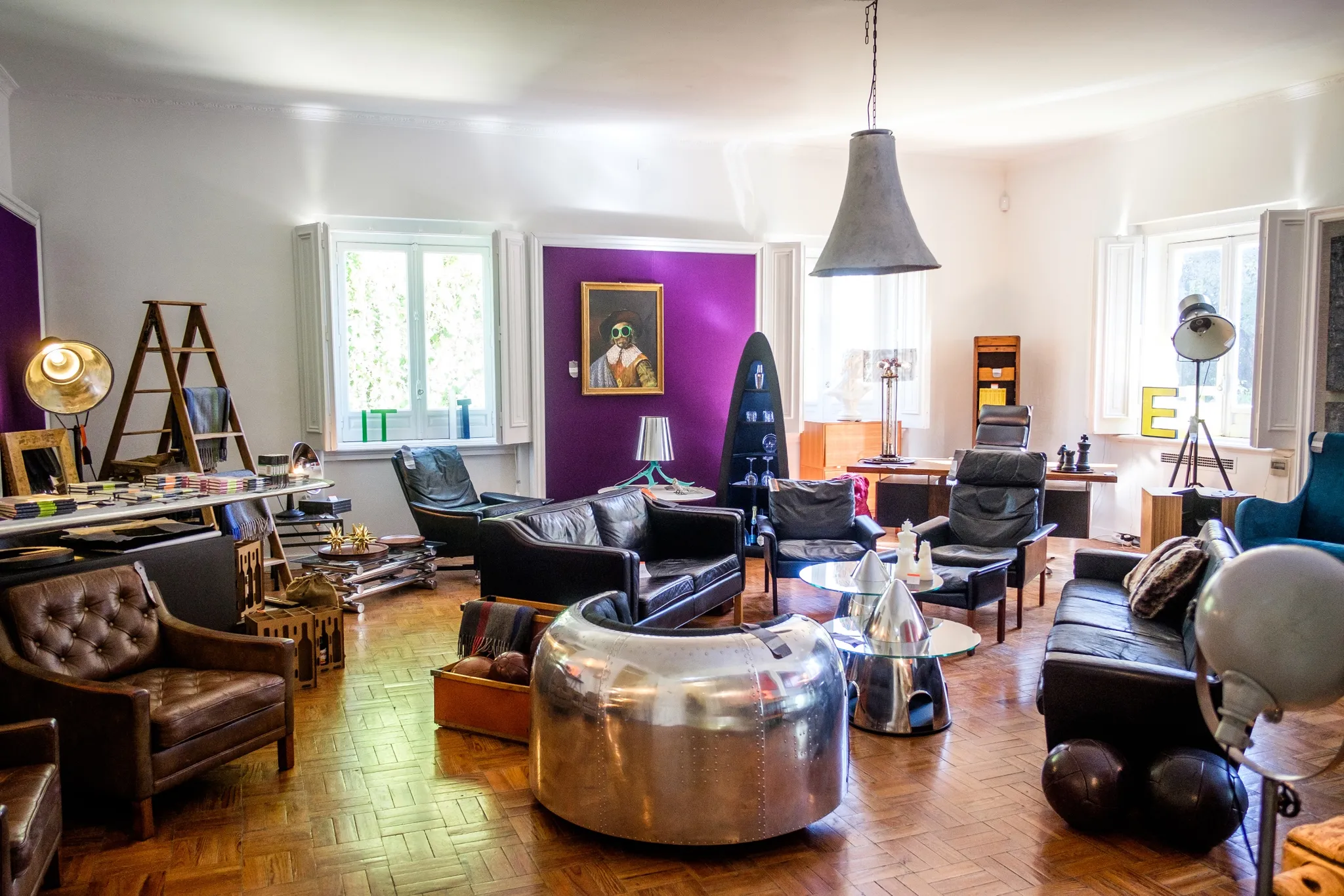 An art studio full of vintage pieces, "intimo" in Lisbon, 2015, image 19 of 40